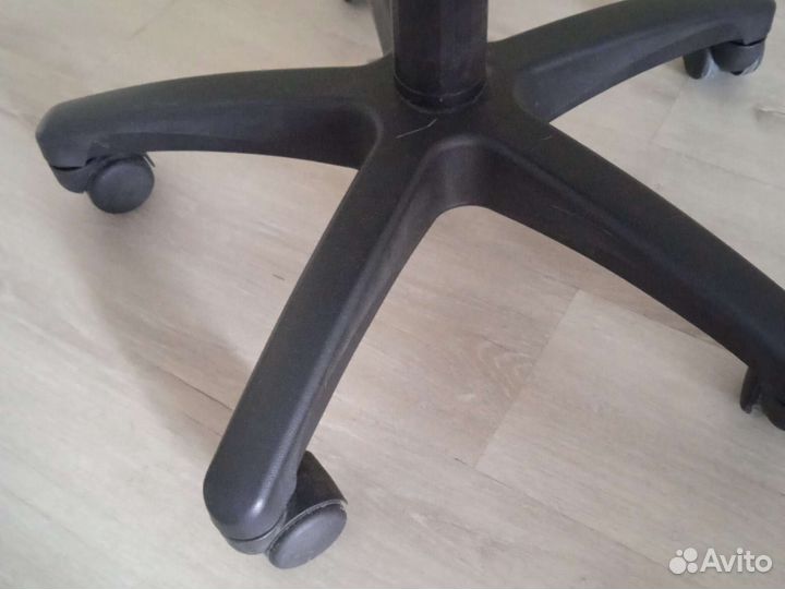 Кресло офисное