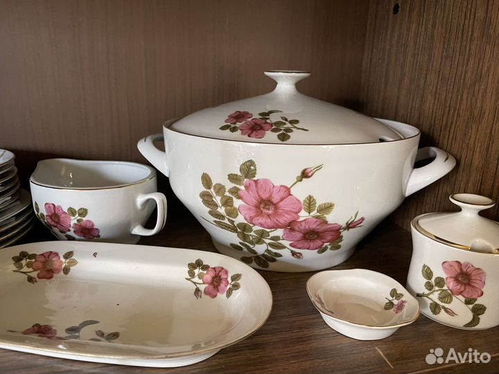 Сервиз столовый