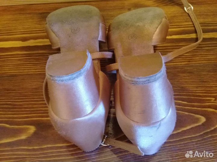 Туфли для бальных танцев для девочки (босоножки)
