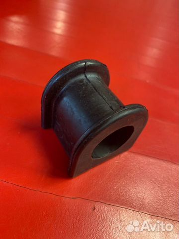 Втулка стабилизатора Toyota Kluger ACU20