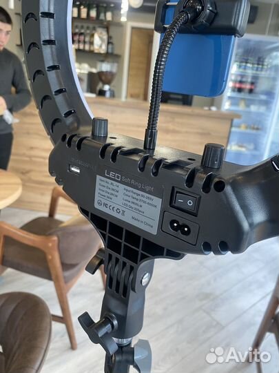 Кольцевая лампа со штативом 36 см