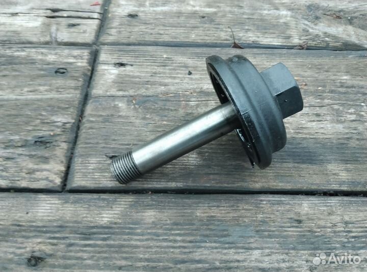 Крышка масляного радиатора