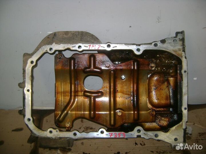 Поддон масляный двигателя Toyota Camry XV30 2001