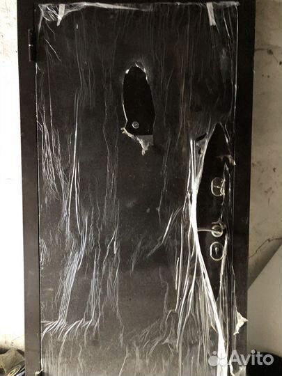 Дверь металлическая с новостройки