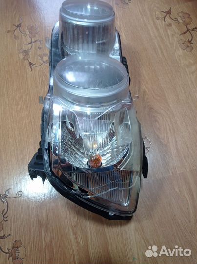 Фара Левая на шевроле авео Т300
