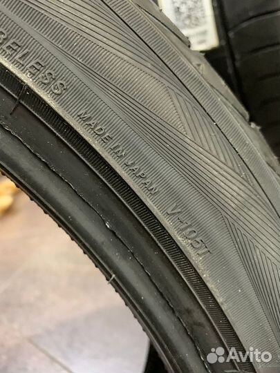 Yokohama Advan Sport V105T 275/35 R22 и 315/30 R22 104Y