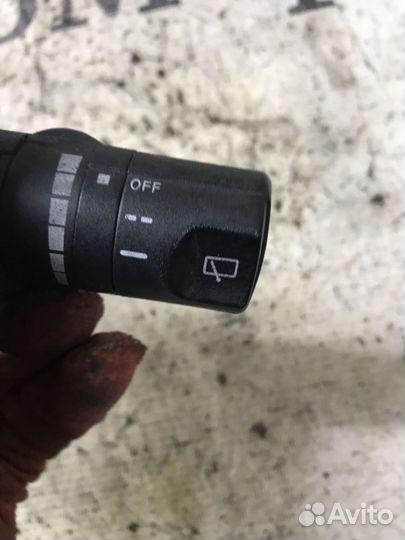 Переключатель стеклоочистителей Nissan Pathfinder