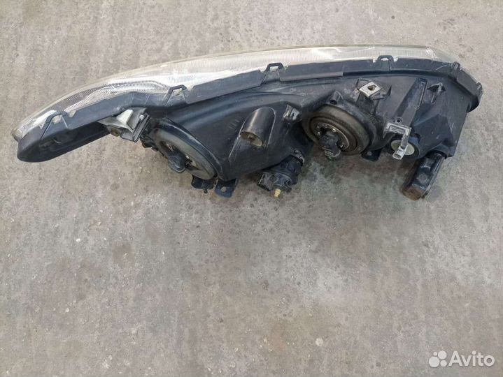 Фара левая honda civic 4d