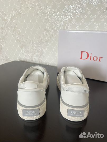 Кроссовки женские Dior