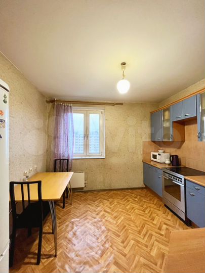 Комната 26 м² в 5-к., 14/15 эт.