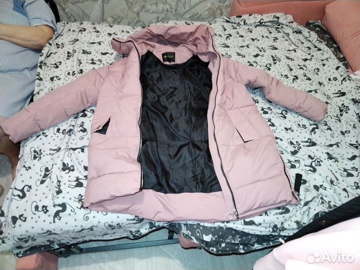 Пуховик женский 56