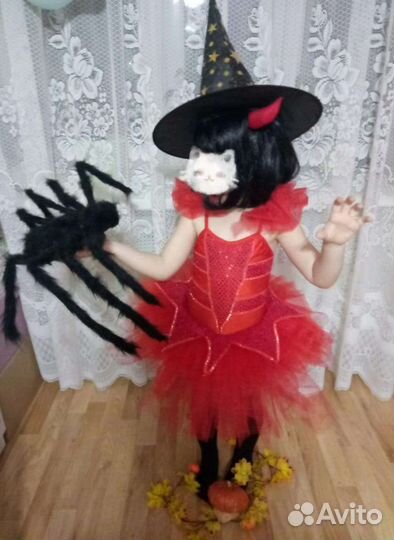 Гимнастический купальник с юбкой