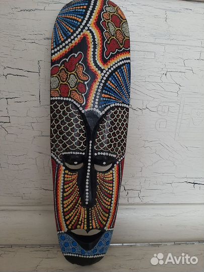 Африканские маски из дерева