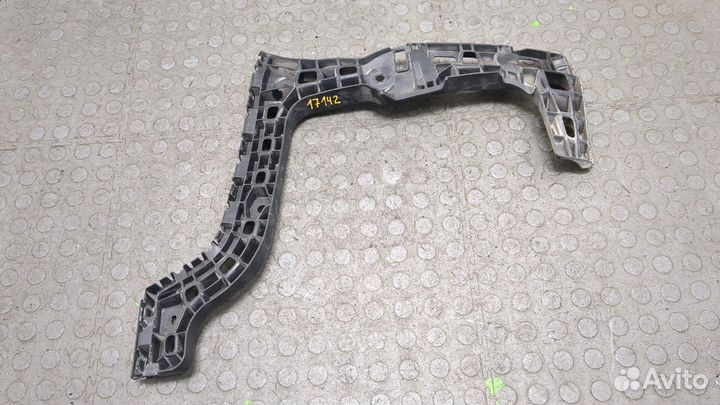 Кронштейн бампера правый задний Volkswagen Atlas, 2019