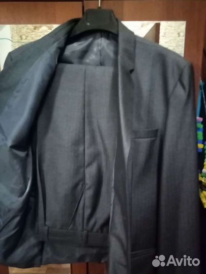 Костюм для школьника), новый, р 44, серый
