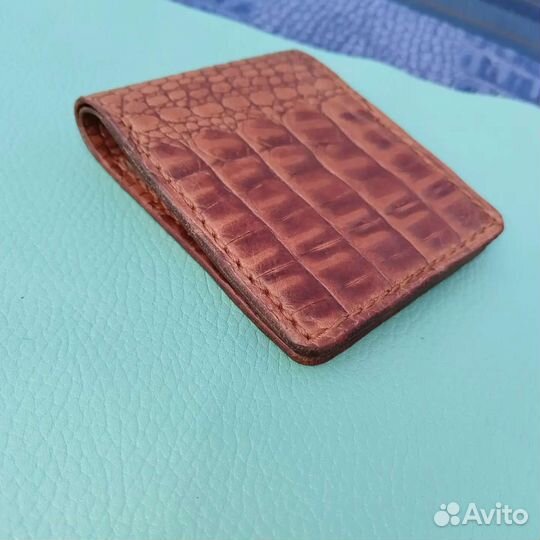 Пошив изделий из кожи