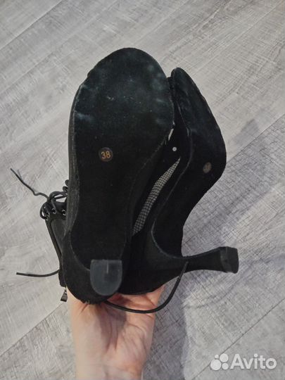 Туфли для high heels 38