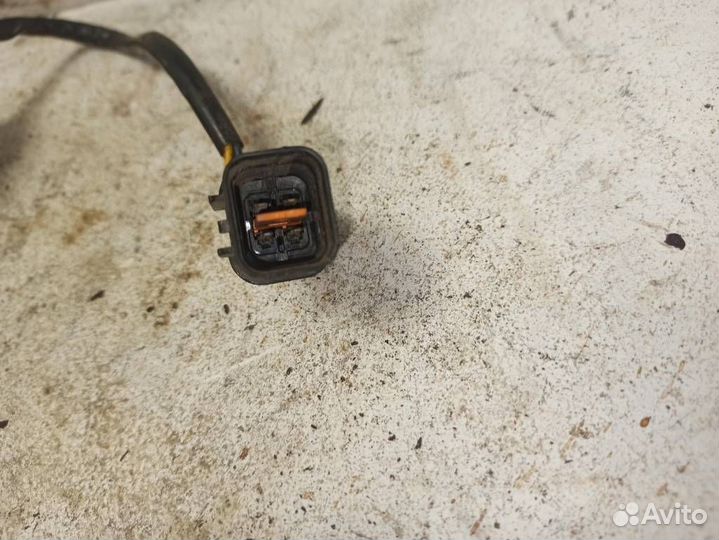 Датчик уровня подвески MR319949