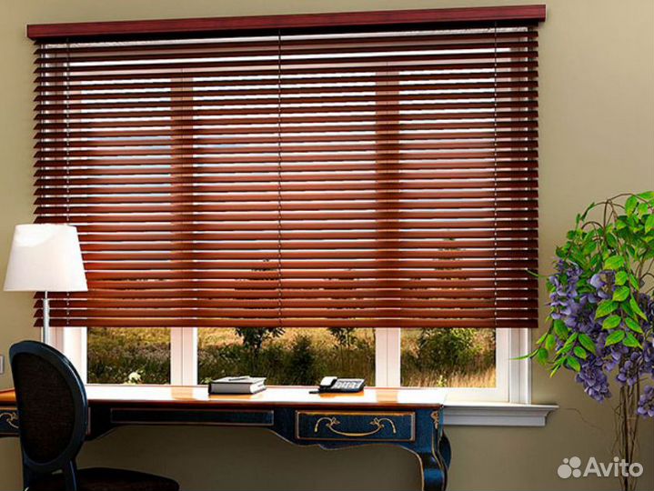 Жалюзи на пластиковые окна