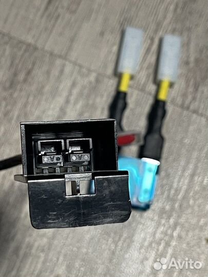 Комплект разъем и перемычка APC от батареи RBC48