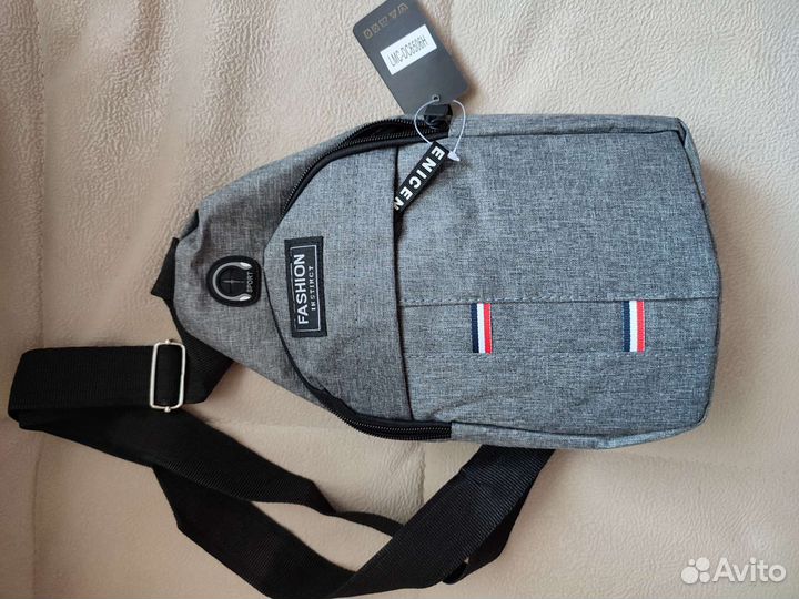 Бананка через плечо новая