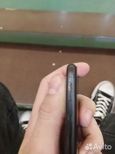 iPhone SE (2020), 64 ГБ