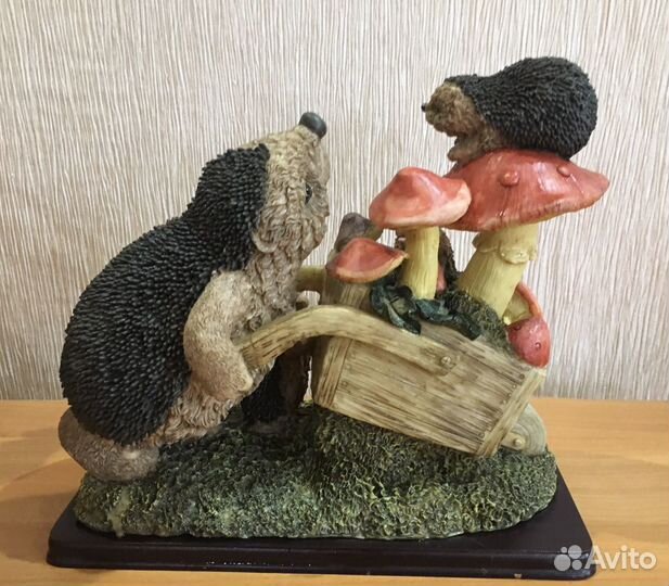 Статуэтка Ежи семья