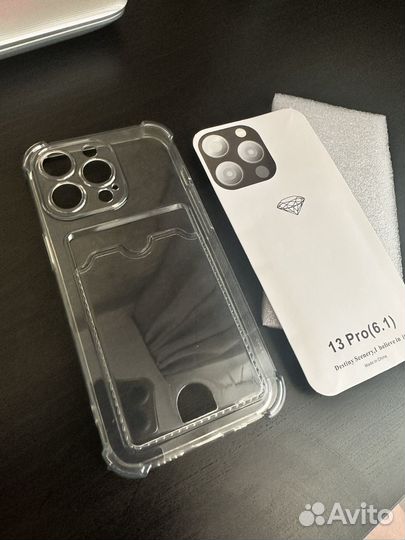 Чехол на iPhone 13 pro прозрачный