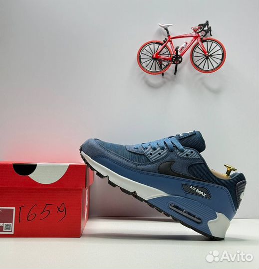 Кроссовки Nike Air Max 90 (42)