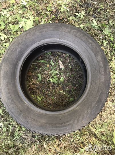 Yokohama Ice Guard Stud IG55 215/65 R16