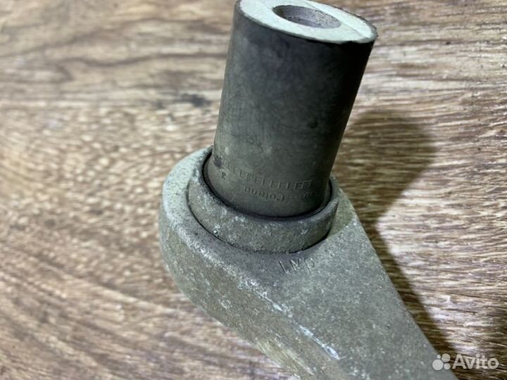 Рычаг подвески задний правый Audi A8 D3 4.2 2007