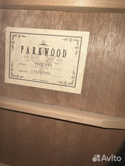 Электроакустикая гитара parkwood W81E BKS