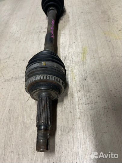 Привод передний левый Toyota Prius NHW20 1NZ-FXE