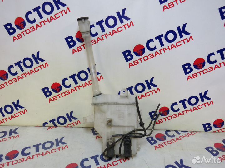 Бачок омывателя toyota alphard MNH10W, ANH10W, ANH