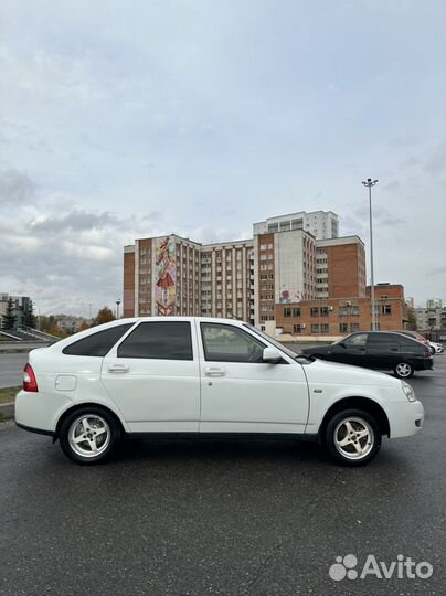 LADA Priora 1.6 МТ, 2010, 180 000 км