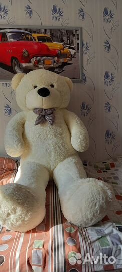 Большой плюшевый медведь, новый
