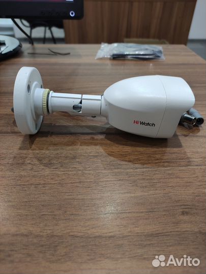 Камера видеонаблюдения Hi Watch DS-T200(B)