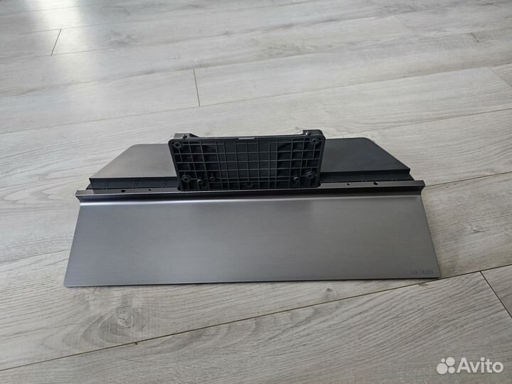 Подставка под телевизор LG