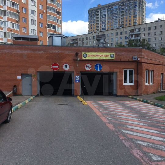 Машиноместо, 15 м²