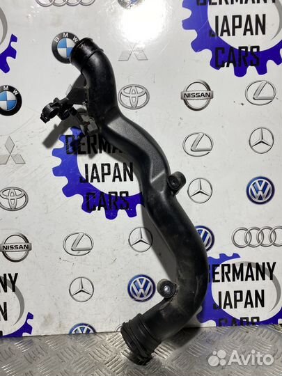 Патрубок интеркуллера VW Golf 6 1.4 cava