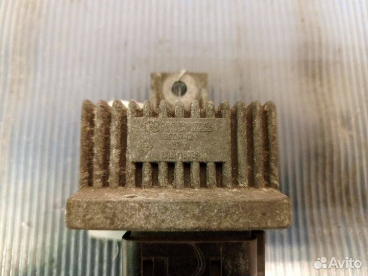 Реле накала свечей Renault Clio 2 (1998 - 2002)