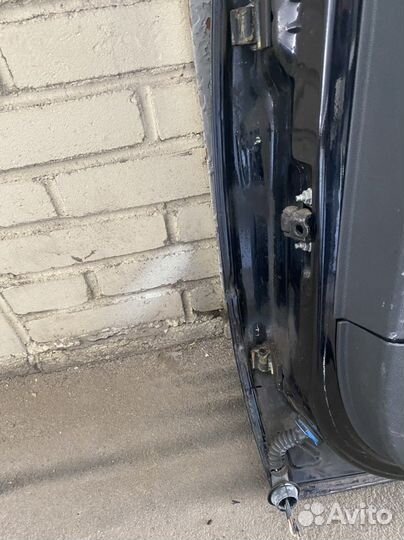 Дверь задняя правая Opel Zafira B