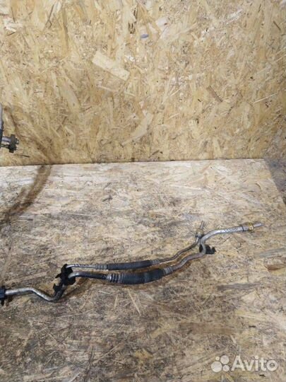 Трубка кондиционера Dodge Grand caravan 5 2015