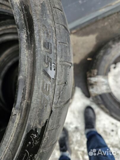 Pirelli P Zero 235/35 R20