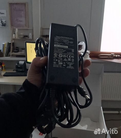 Свет Zhiyun Molus X100 Pro Kit, 100 Вт, 2700-6500К