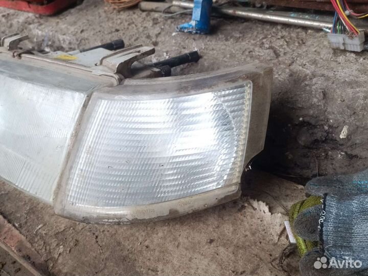 Фара левая ваз 2110