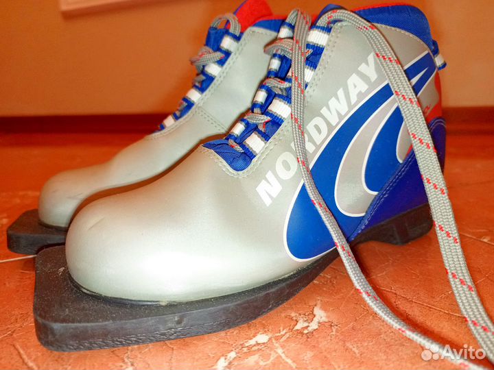 Лыжные ботинки Nordway 33 размер