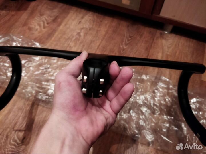 Продам карбоновый руль EC 90