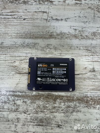 Samsung QVO 2tb 143 часа наработки