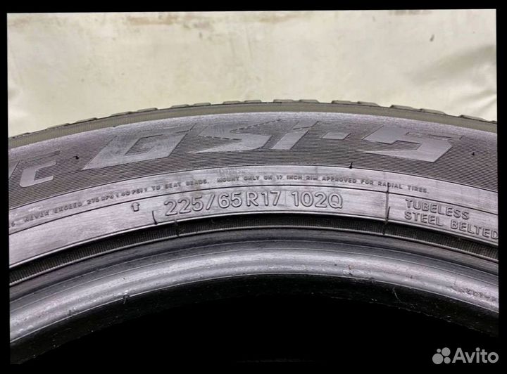 Toyo Observe GSi-5 225/65 R17